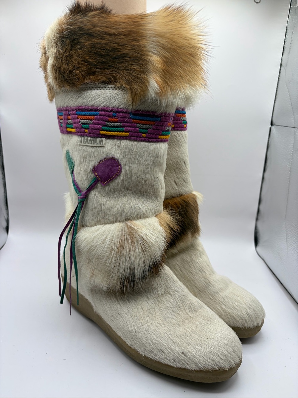 Vintage Tecnica Italy White Fur Ski Snow Boots Skandia Aztec Goat EU39 US 9